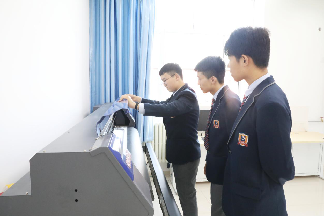 ���Ļ�(li��n)�W(w��ng)�r�����˲�ȱ�ھ޴���ʂ���ˆ�?