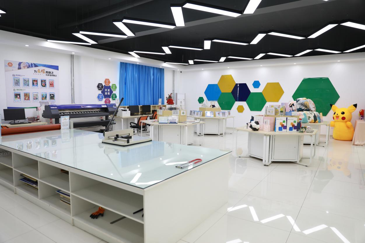 ߀�]��У��ͬ�W(xu��)����ʲô���}���_�����أ�