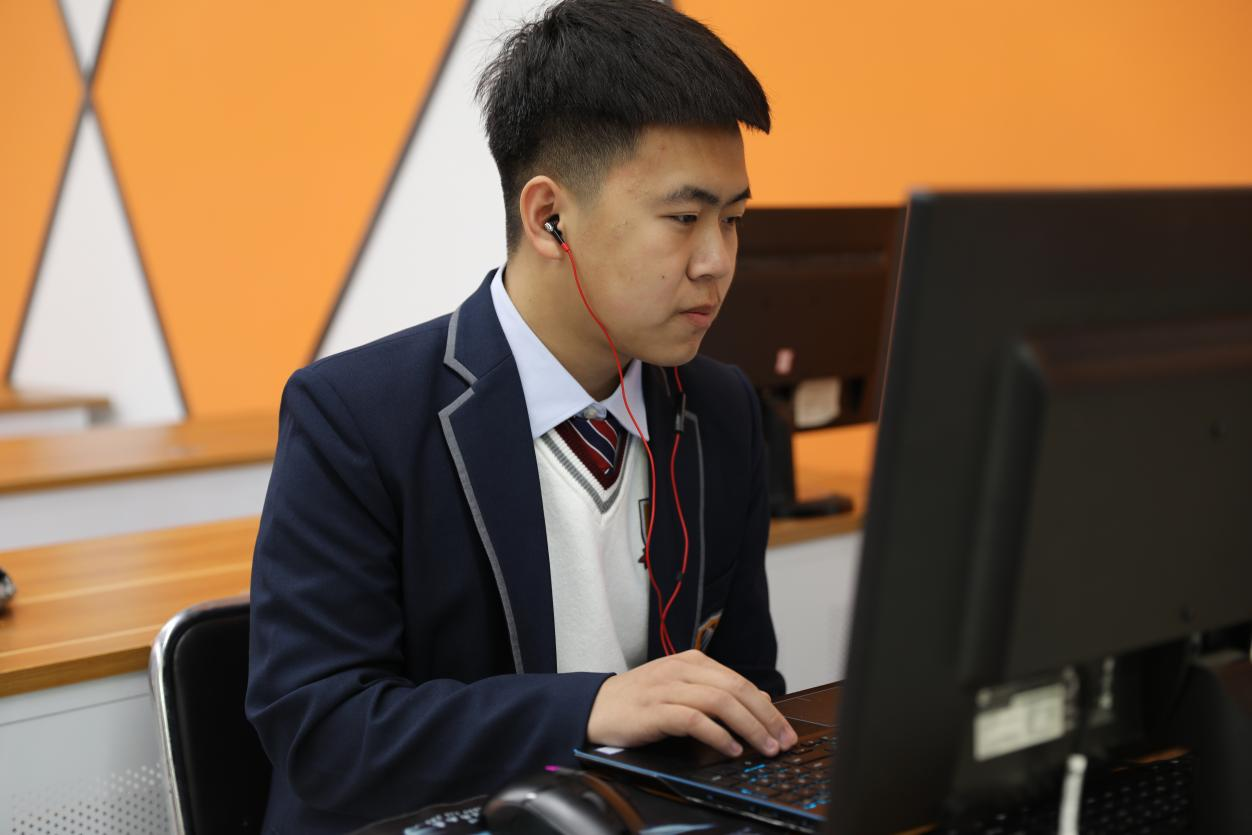 �п��ɿ�(j��)��ռ��(y��u)��(sh��)����У��������܇����δ�����Ӿ���