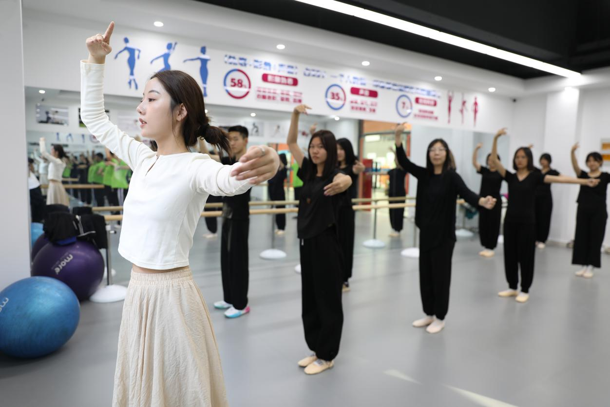 �������Ҫ�����^�m(x��)���W(xu��)���Կ��]�@Щ;����