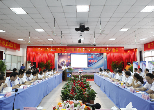 ���A�������F(tu��n)2012�����о͘I(y��)������(hu��)�h�A�M(m��n)���_(k��i)