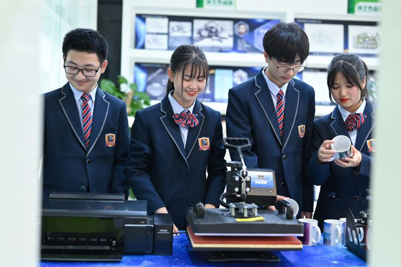 ����Уָ�ϡ����D(zhu��n)�W(xu��)��ͬ�W(xu��)�����^(gu��)��(l��i)��