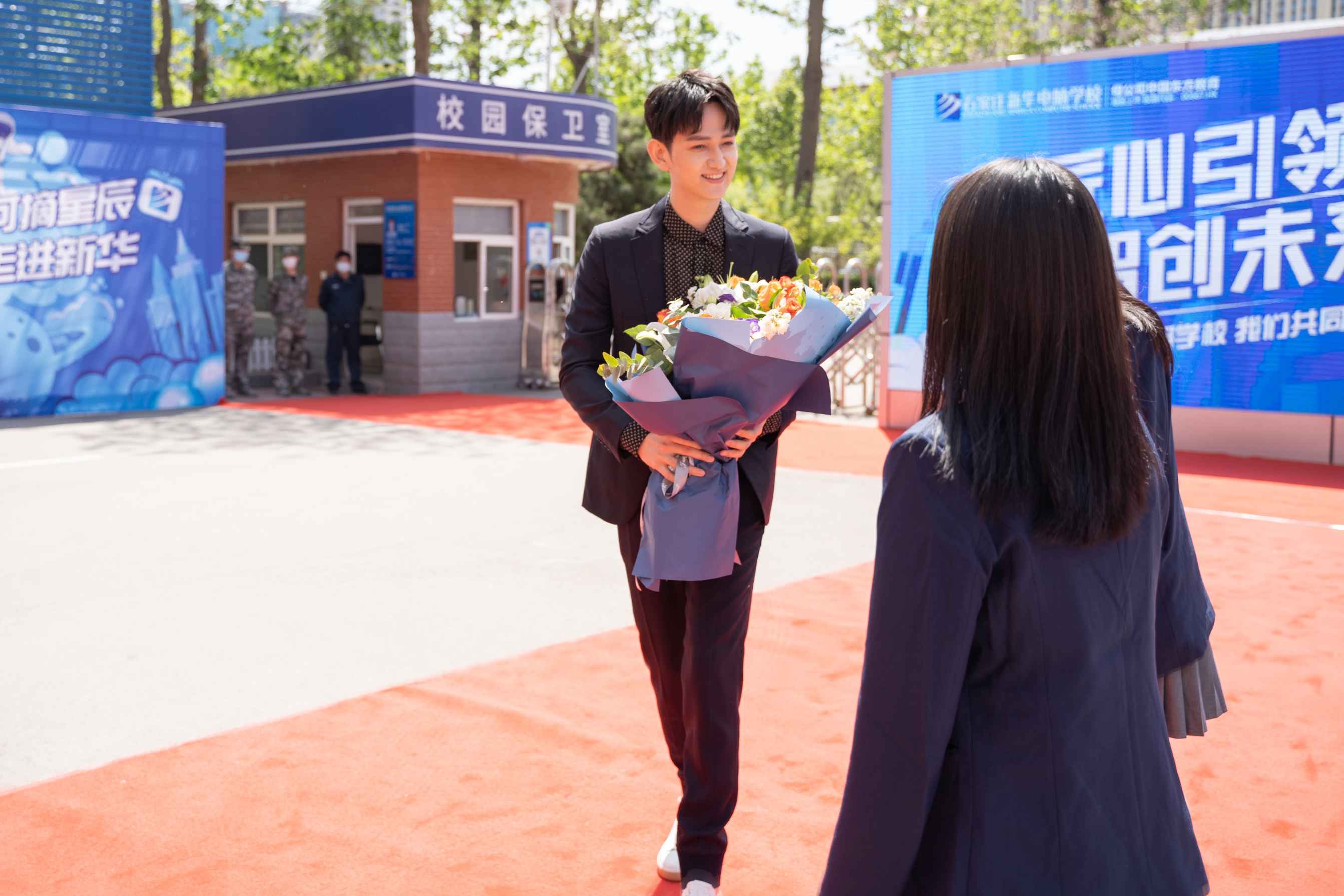 �R�Ɂ����A��ʰУ�@�������ഺ����(j��ng)���Ǿ���...